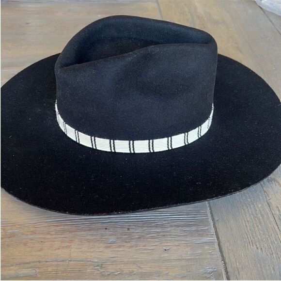 Brixton Leigh Felt Fedora Hat Size M main image 11